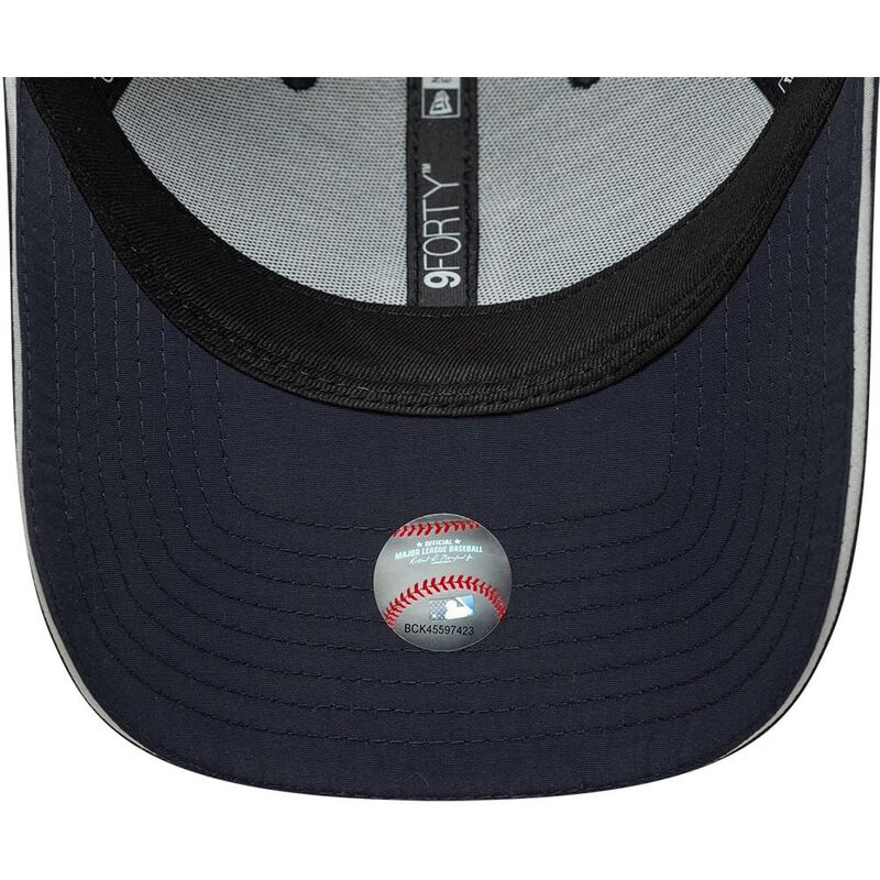 mutsid-kumer-meresinine-reguleeritav-9forty-recycled-los-angeles-dodgers-mlb-new-era