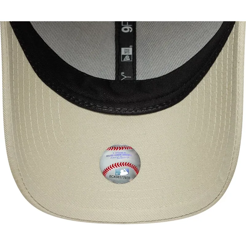 mutsid-kumer-beez-reguleeritav-9forty-faux-pony-infill-los-angeles-dodgers-mlb-new-era mutsid-kumer-beez-reguleeritav-9forty-faux-pony-infill-los-angeles-dodgers-mlb-new-era