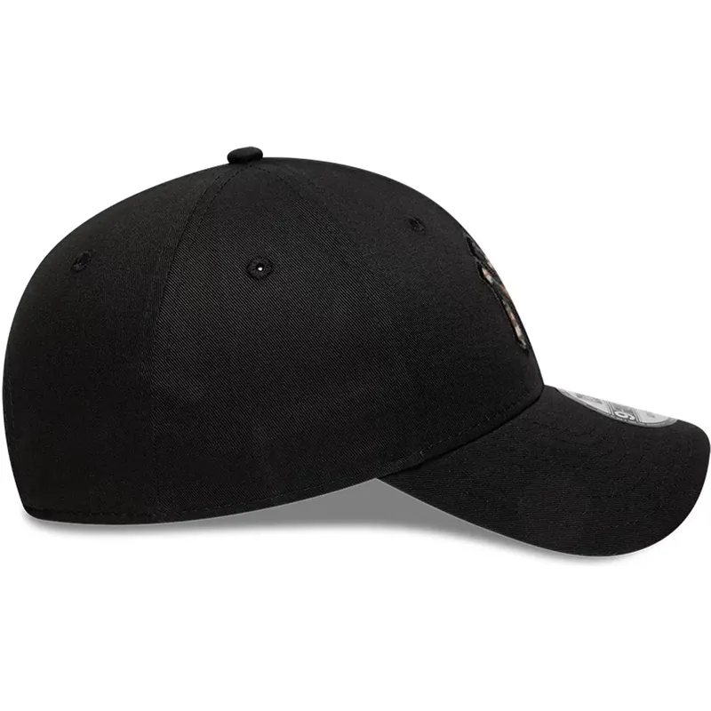 mutsid-kumer-must-reguleeritav-9forty-faux-pony-infill-new-york-yankees-mlb-new-era mutsid-kumer-must-reguleeritav-9forty-faux-pony-infill-new-york-yankees-mlb-new-era