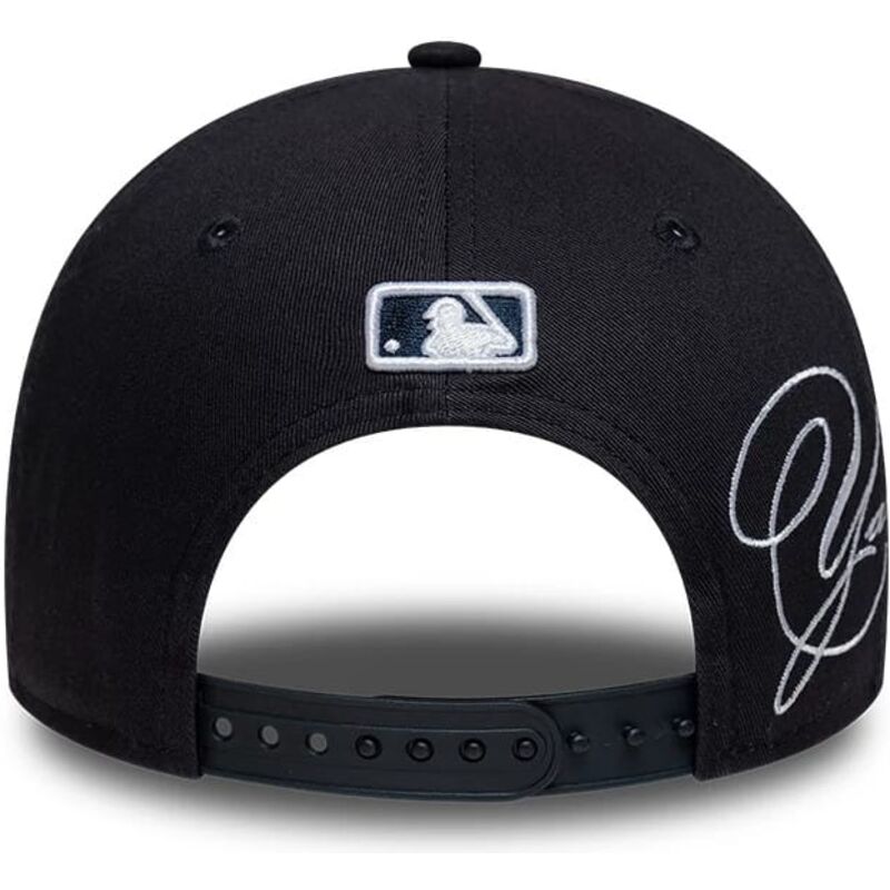 mutsid-kumer-meresinine-snapback-9forty-m-crown-side-script-new-york-yankees-mlb-new-era