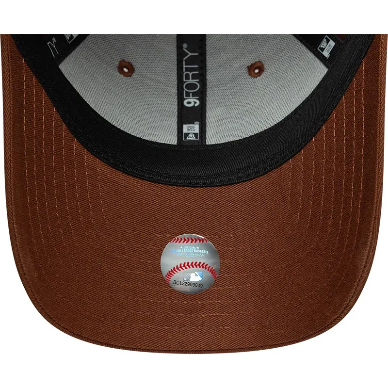 mutsid-kumer-pruun-reguleeritav-9forty-league-essential-midi-los-angeles-dodgers-mlb-new-era