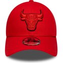 mutsid-kumer-punane-reguleeritav-9forty-outline-chicago-bulls-nba-new-era