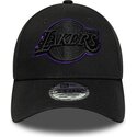 mutsid-kumer-must-reguleeritav-9forty-outline-los-angeles-lakers-nba-new-era