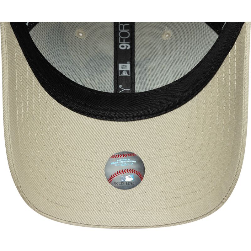 mutsid-kumer-beez-reguleeritav-9forty-outdoor-icon-los-angeles-dodgers-mlb-new-era