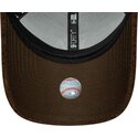 mutsid-kumer-pruun-snapback-9forty-winter-borg-new-york-yankees-mlb-new-era