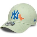 mutsid-kumer-roheline-reguleeritav-lastele-9forty-dino-icon-new-york-yankees-mlb-new-era