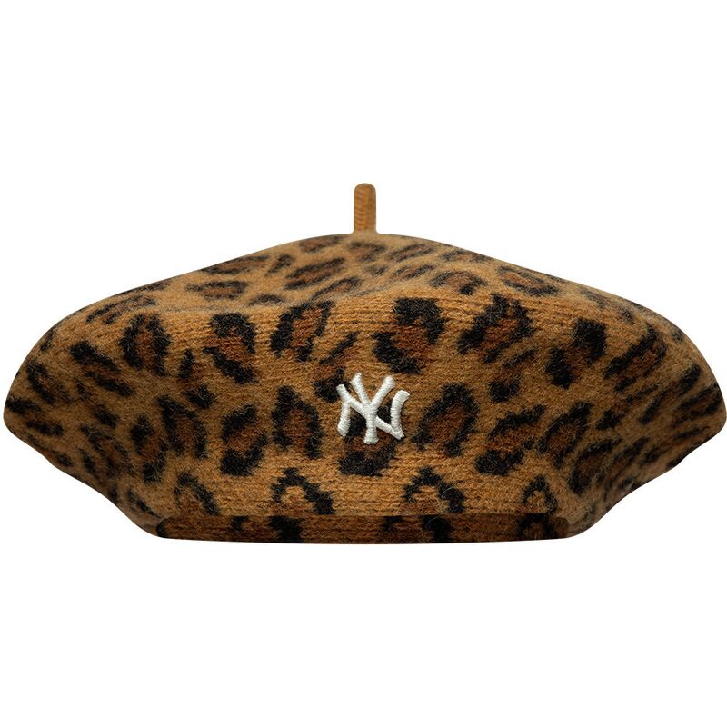 baretid-leopard-new-york-yankees-mlb-new-era