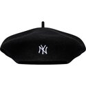 baretid-must-wool-script-new-york-yankees-mlb-new-era