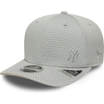 Mütsid kumer hall snapback 9SEVENTY Stretch Snap Mesh Flawless New York Yankees MLB New Era