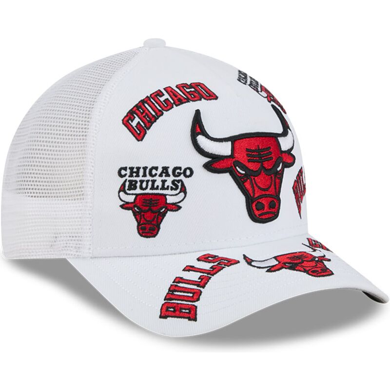 mutsid-kumer-valge-snapback-9forty-m-crown-a-frame-all-over-chicago-bulls-nba-new-era