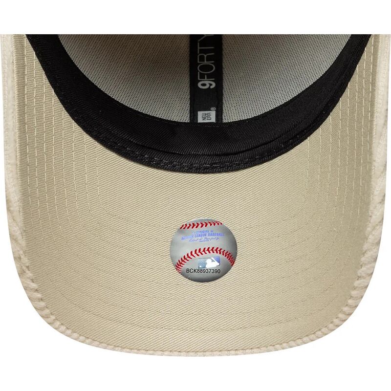 mutsid-kumer-beez-reguleeritav-9forty-cord-new-york-yankees-mlb-new-era