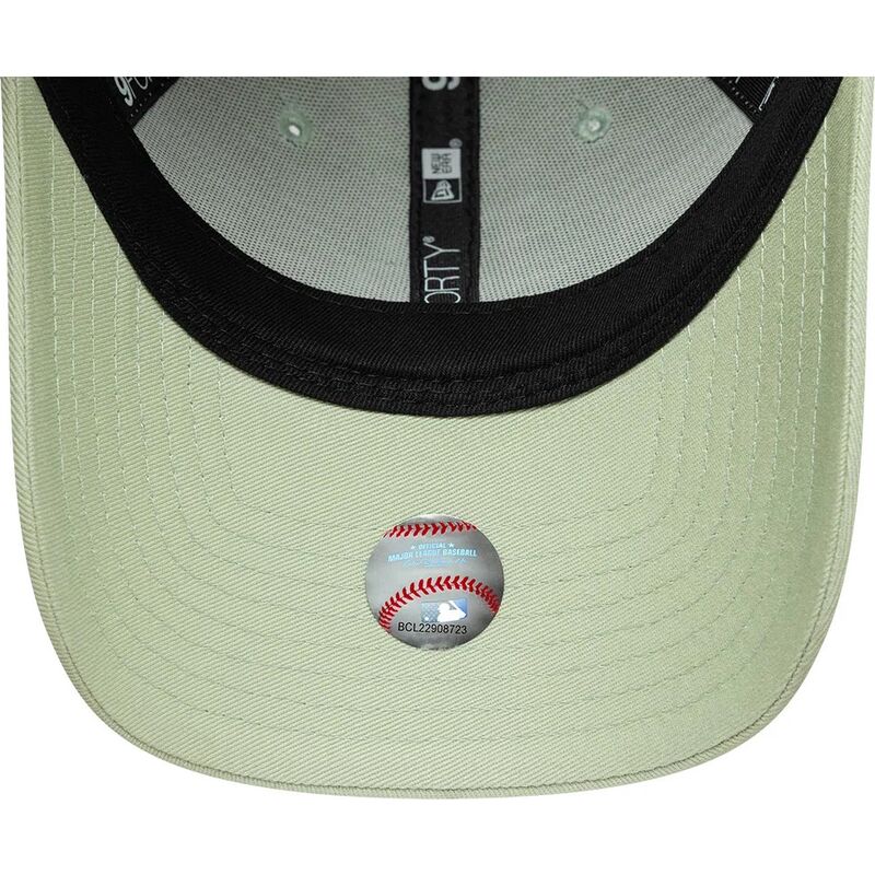mutsid-kumer-roheline-reguleeritav-9forty-league-essential-los-angeles-dodgers-mlb-new-era