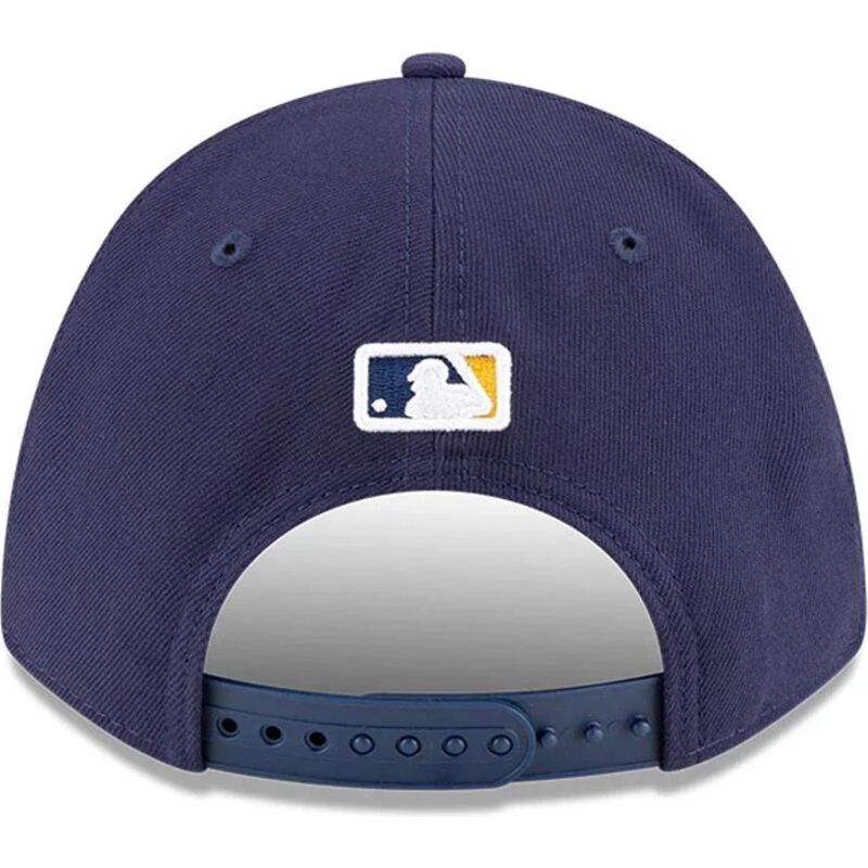 mutsid-kumer-meresinine-snapback-9forty-m-crown-player-replica-milwaukee-brewers-mlb-new-era