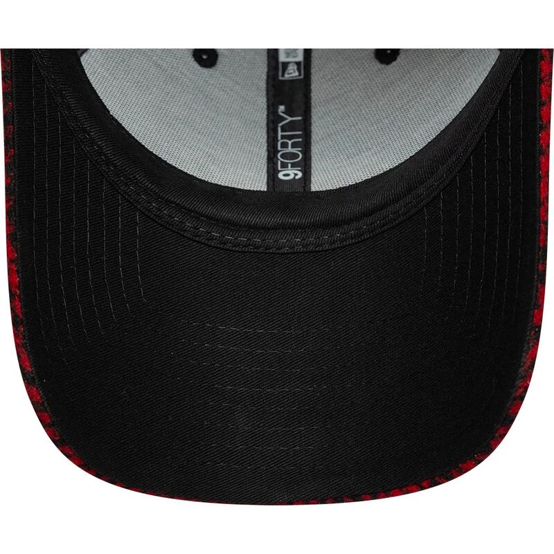 mutsid-kumer-punane-reguleeritav-9forty-houndstooth-ac-milan-serie-a-new-era
