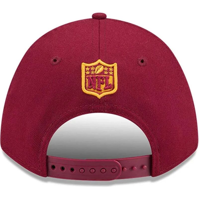 mutsid-kumer-punane-snapback-9forty-m-crown-team-washington-commanders-nfl-new-era