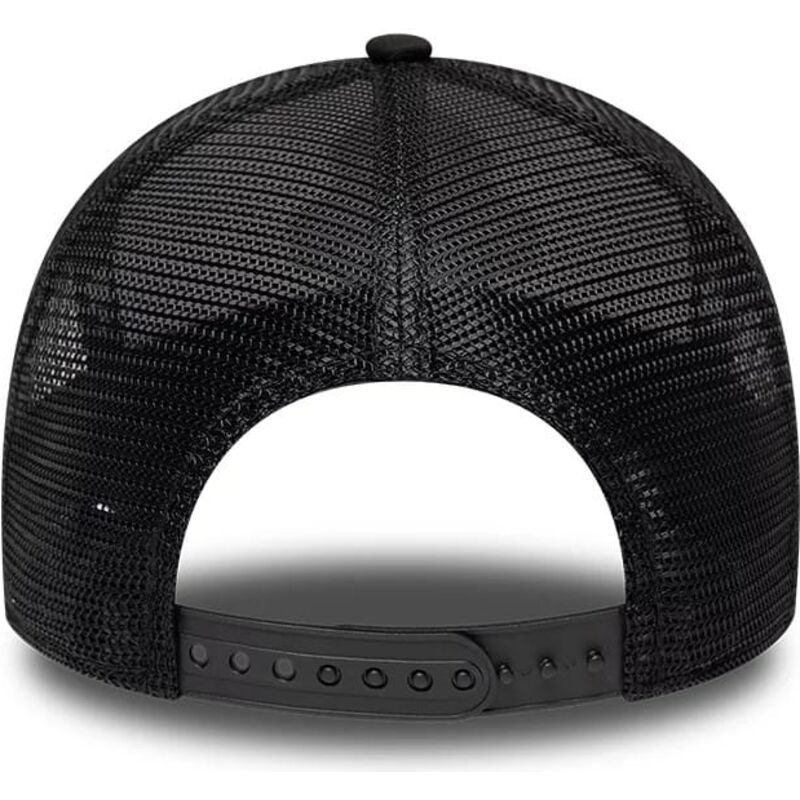 mutsid-kumer-must-snapback-a-frame-location-icon-pigs-eye-garage-new-era