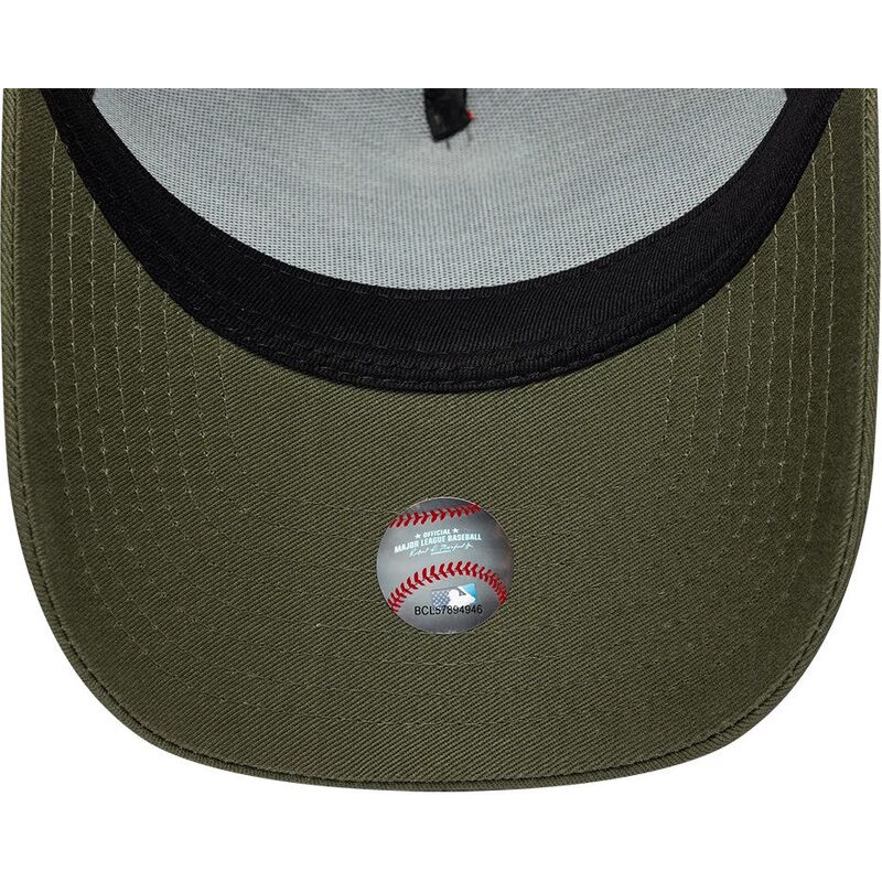 mutsid-kumer-roheline-snapback-a-frame-league-essential-new-york-yankees-mlb-new-era mutsid-kumer-roheline-snapback-a-frame-league-essential-new-york-yankees-mlb-new-era