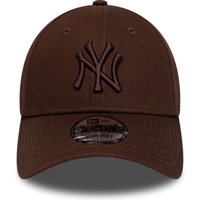 mutsid-kumer-pruun-reguleeritav-9forty-league-essential-new-york-yankees-mlb-new-era