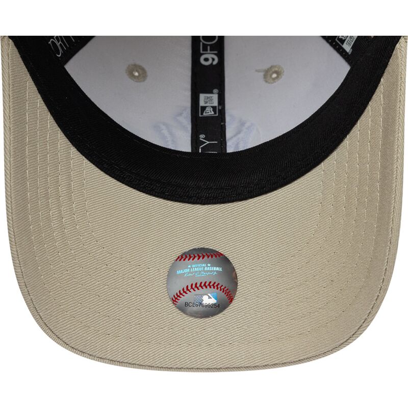 mutsid-kumer-beez-reguleeritav-9forty-monster-icon-new-york-yankees-mlb-new-era