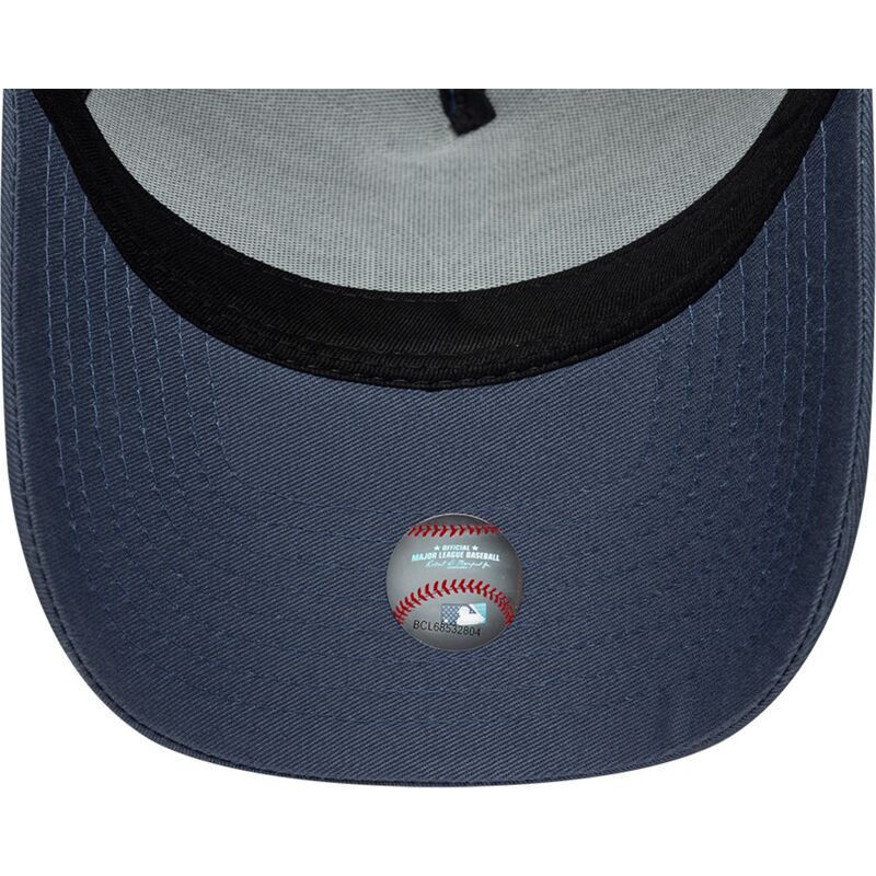 mutsid-kumer-sinine-snapback-9forty-e-frame-league-essential-new-york-yankees-mlb-new-era