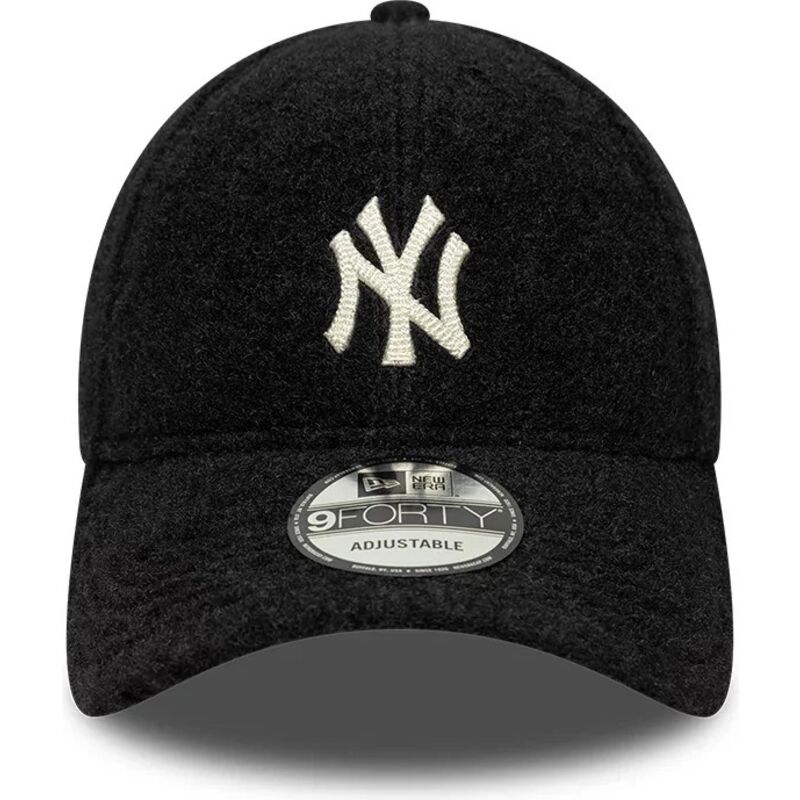mutsid-kumer-must-snapback-9forty-winter-borg-new-york-yankees-mlb-new-era mutsid-kumer-must-snapback-9forty-winter-borg-new-york-yankees-mlb-new-era