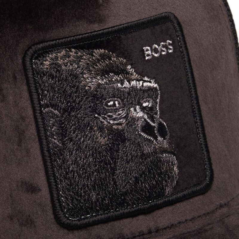 mutsid-kumer-must-snapback-velour-boss-the-farm-goorin-bros