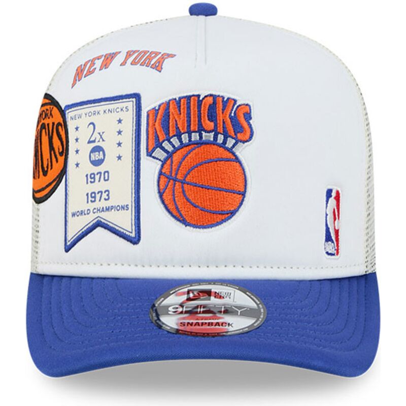 mutsid-kumer-valge-snapback-hardwood-classics-9fifty-a-frame-precurved-new-york-knicks-nba-new-era