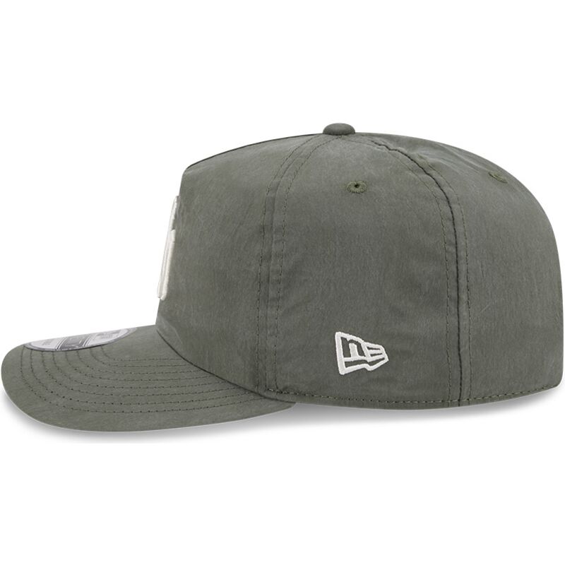 mutsid-kumer-roheline-snapback-19twenty-precurved-new-york-yankees-mlb-new-era