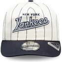 mutsid-kumer-meresinine-snapback-19twenty-pinstripe-new-york-yankees-mlb-new-era