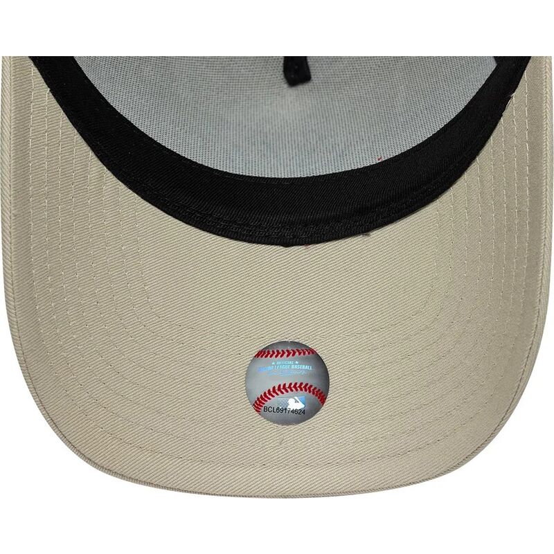 mutsid-kumer-beez-snapback-a-frame-league-essential-new-york-yankees-mlb-new-era